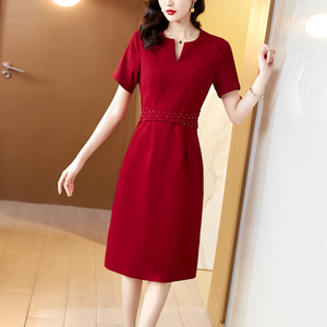 酒红色喜婆婆婚宴装连衣裙女2025春秋新款高档气质结婚回门礼服裙