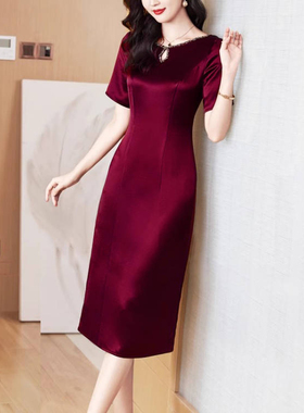 酒红三醋酸晚礼服连衣裙女2026年夏季新款高贵洋气喜婆婆婚宴装裙