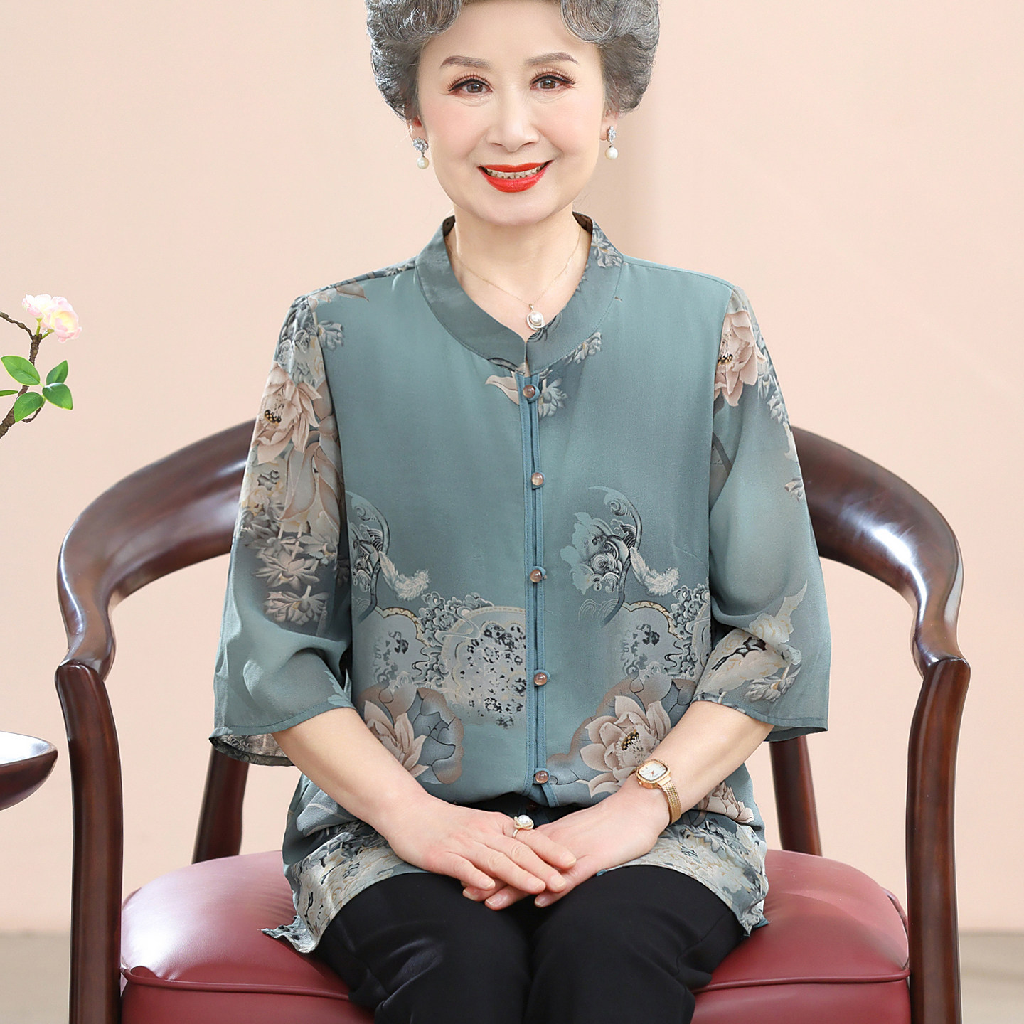 中国风真丝刺绣衬衫70岁80中老年女装妈妈夏装洋气立领七分袖上衣