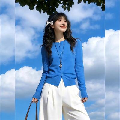 2026早春新款韩系多巴胺穿搭薄款蓝色针织毛衣开衫外套女短款上衣