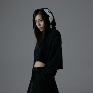 连帽纯棉卫衣Y2K文化元 短款 素暗黑BM风 女装 SingintheRain