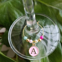 Самостоятельно выбранные розовые буквы 26 букв на выбор