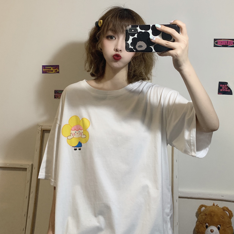 Real shot short sleeve T-shirt girl