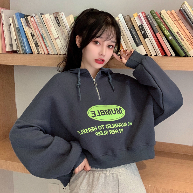 Women's fashion and slouchy style, loose and thin long sleeve top