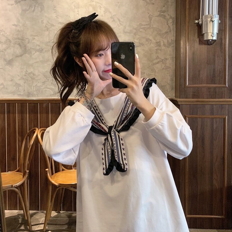 Real shot women's mid length long sleeve sweater with retro and versatile lace up