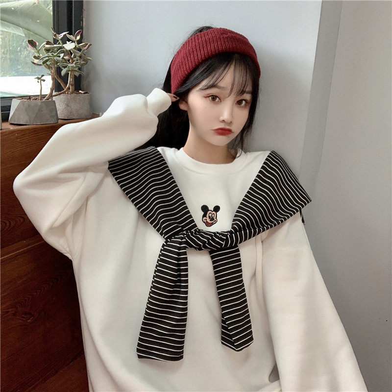 Two pieces of loose card printed sweater