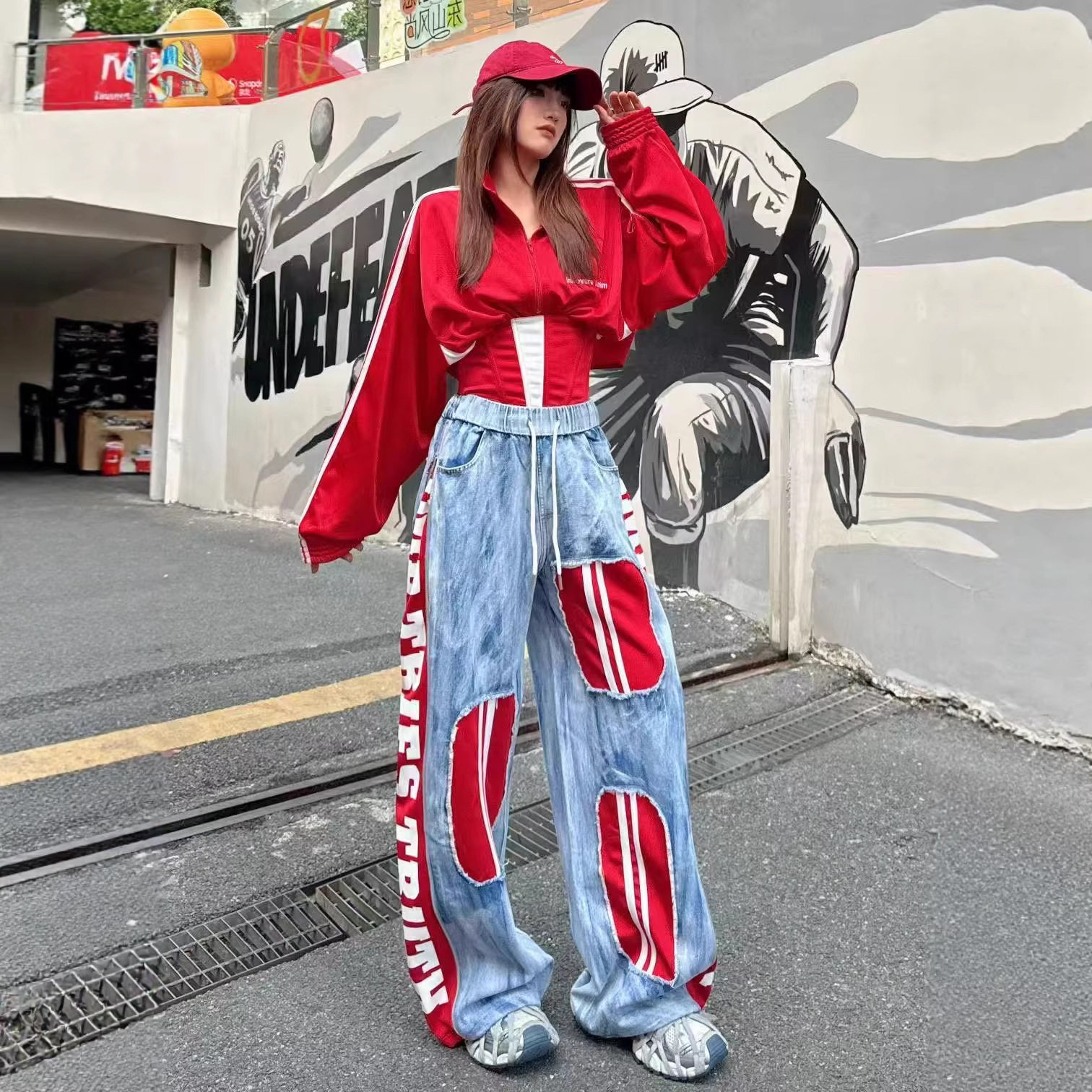 欧货潮牌束腰立领半拉链卫衣女2026春款个性杠条字母刺绣绑带T恤