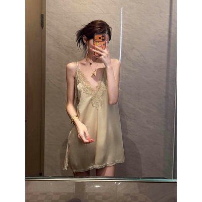 女士轻奢香槟色蕾丝花边吊带裙女