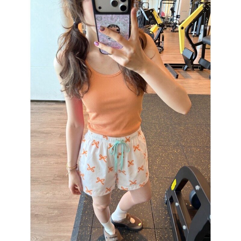 沐染家 夏天橙色带胸垫吊带睡衣女款简约休闲短裤家居服外穿套装图片
