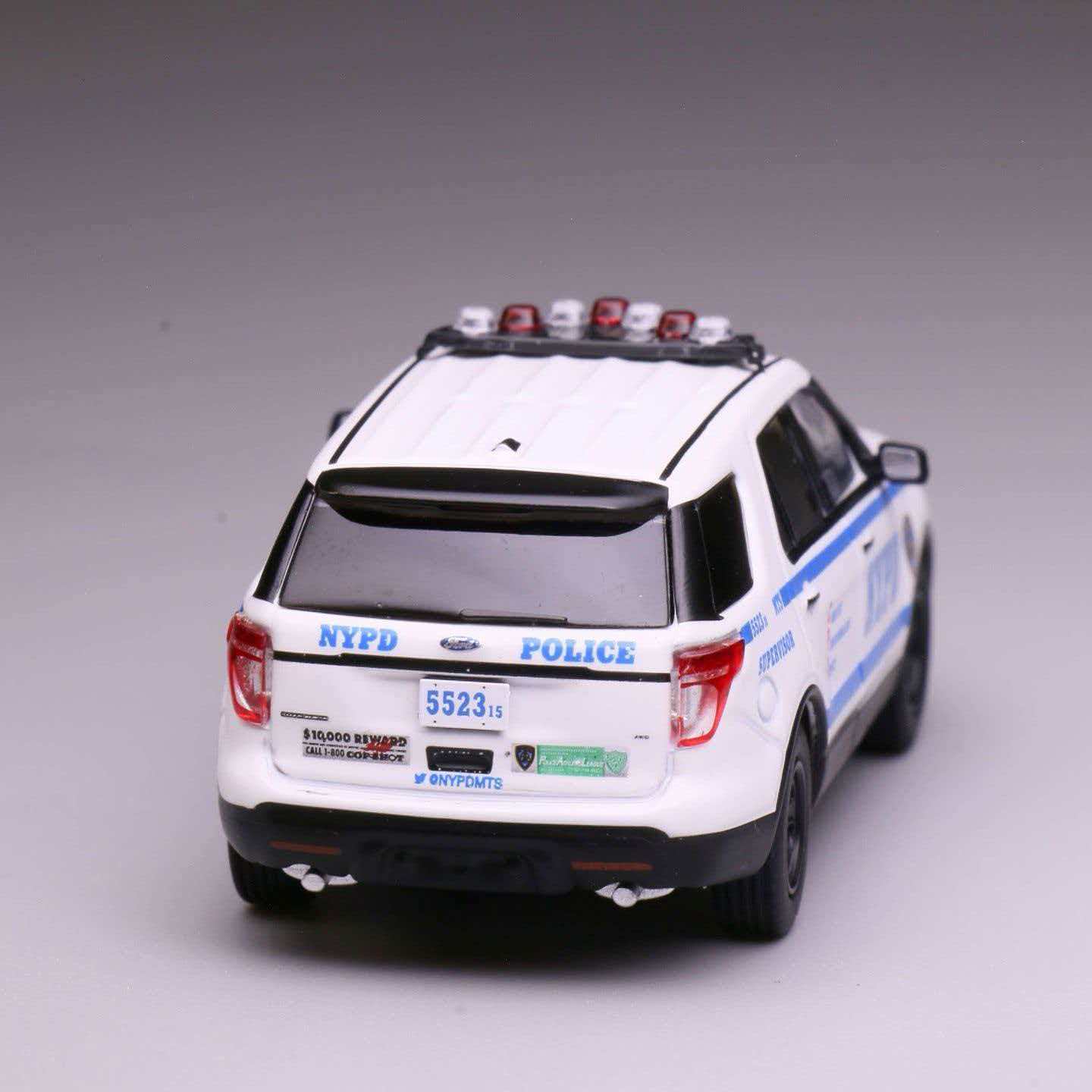 596 1:64 2013探险者NYPD纽约警察涂装合金车模汽车模型收藏摆件
