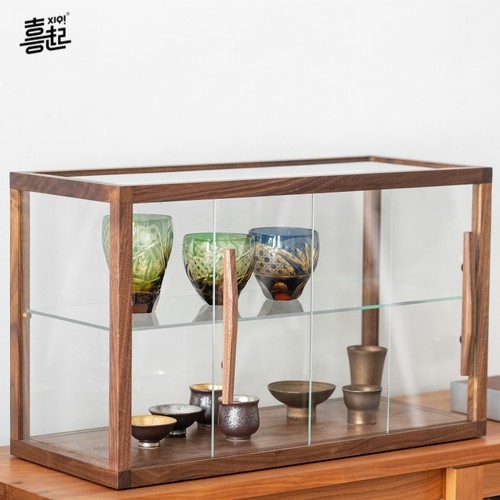 手办展示柜小桌面素材模板 手办展示柜小桌面图片下载 小麦优选