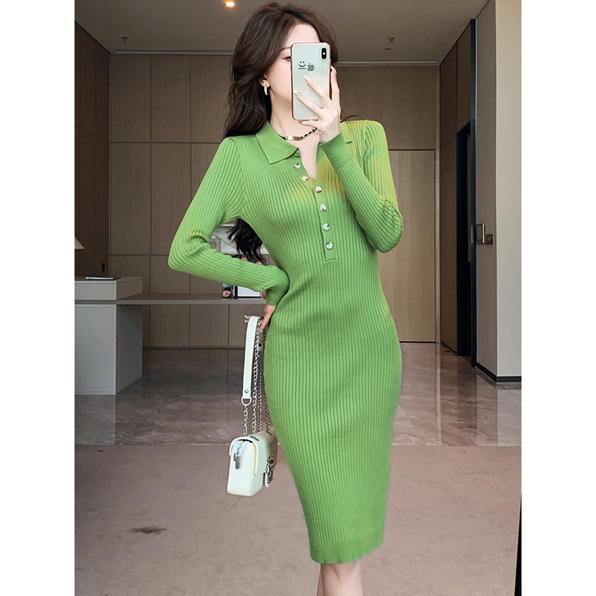 针织连衣裙女秋冬法式polo领高级感御姐紧身包臀中长款毛衣打底裙