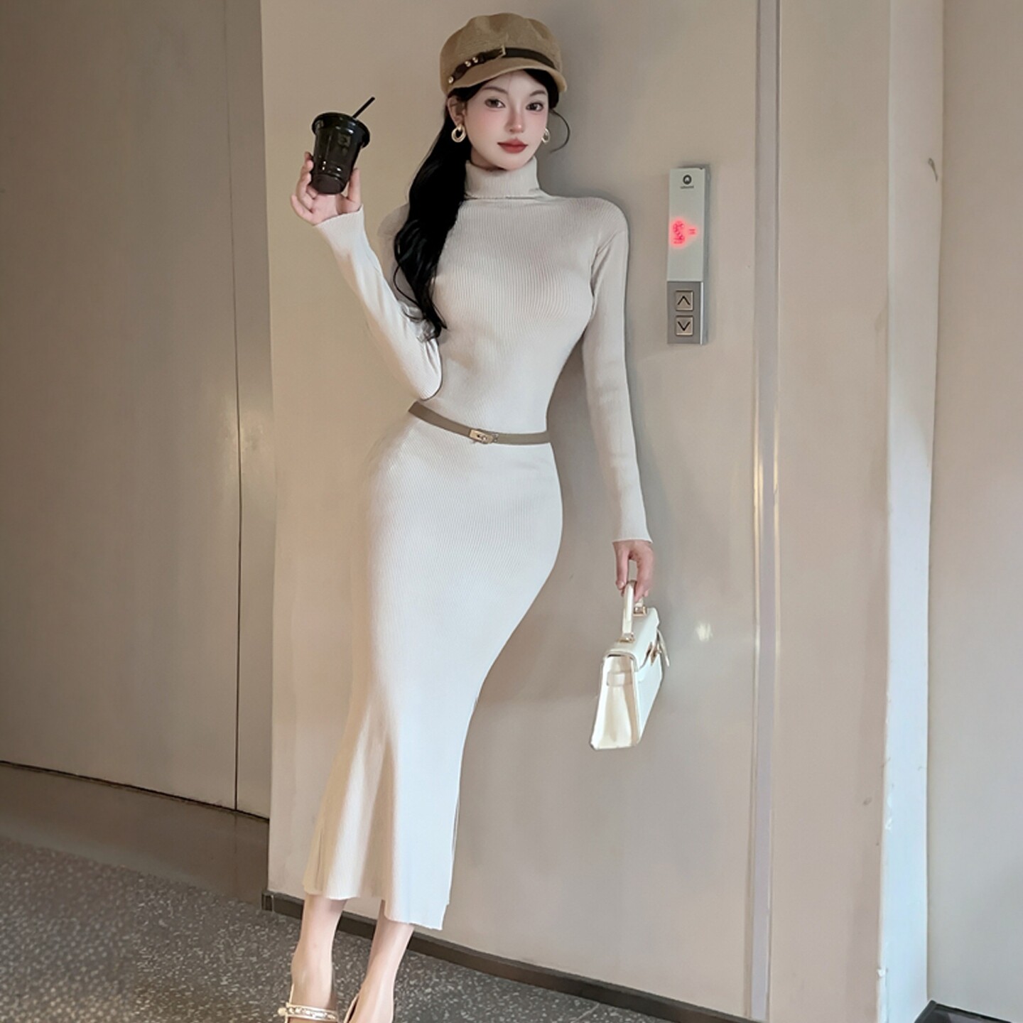 配大衣的内搭针织连衣裙女秋冬高级感修身包臀高领长款打底毛衣裙