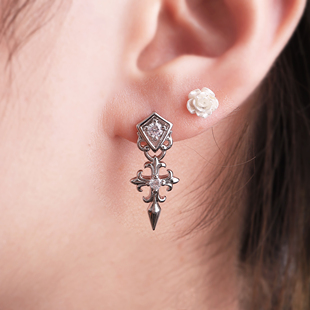 Shinma欧美哥特风十字架锆石钛钢耳钉耳环耳坠宗教风巴洛克风耳饰