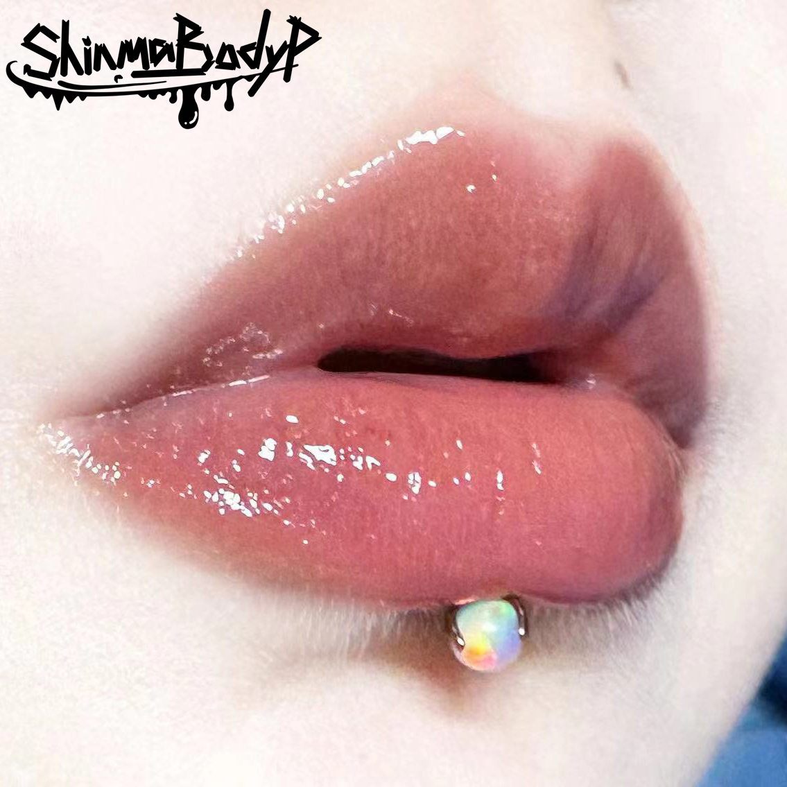 ShinmaF-136钛星云澳宝唇钉耳钉