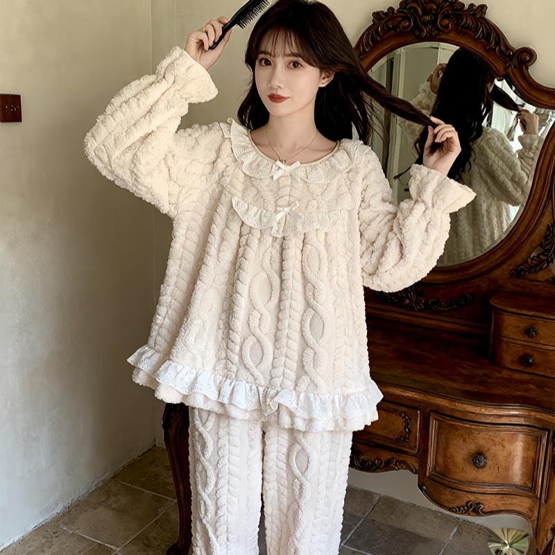 珊瑚绒睡衣女款冬季加绒加厚保暖