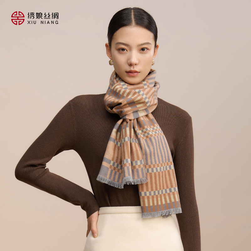 绣娘丝绸桑蚕丝真丝绒围巾新款高级披肩女保暖护颈围脖送女友礼物