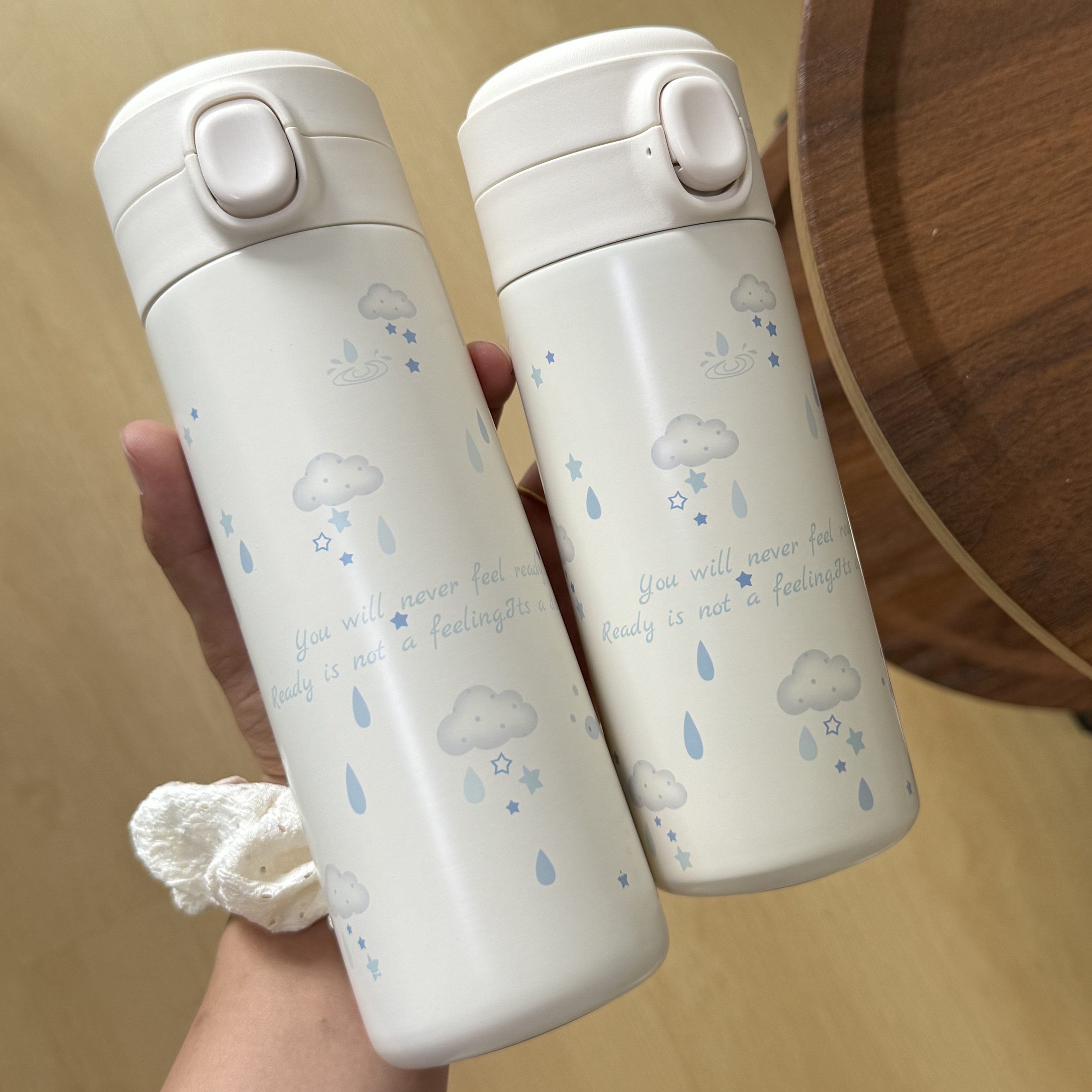蓝色雨滴云朵保温杯豌豆杯ins韩风学生水杯便捷杯子清新初高中生