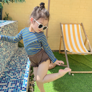 防晒女宝宝温泉可爱条纹游泳衣 儿童洋气分体长袖 女童泳衣夏季 新款