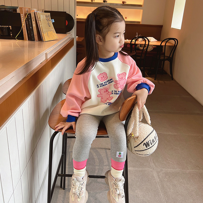 女童加绒卫衣2026秋冬新款儿童韩版洋气撞色拼接女宝宝套头上衣潮