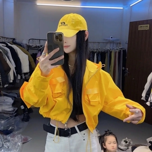 外套女秋季 短款 宽松百搭夹克 设计感连帽工装 欧货辣妹大口袋蝙蝠袖