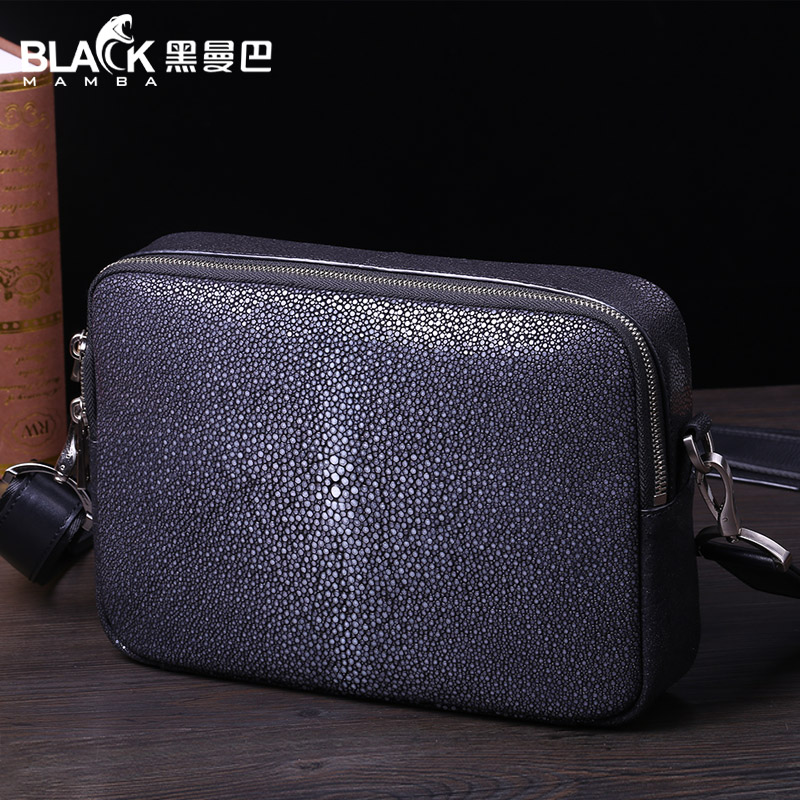 黑曼巴泰国野生魔鬼鱼珍珠鱼男包小单肩包斜挎皮包男士时尚新品