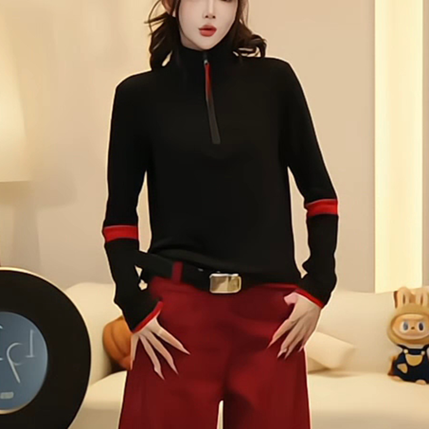 黑色立领拉链撞色长袖上衣