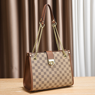 秋冬高级感通勤女包托特包大容量2024新款时尚大气链条单肩斜挎包