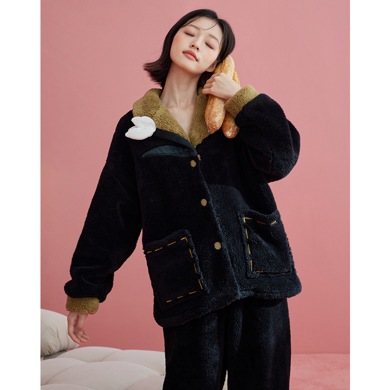 珊瑚绒睡衣女秋冬季时尚高档黑色