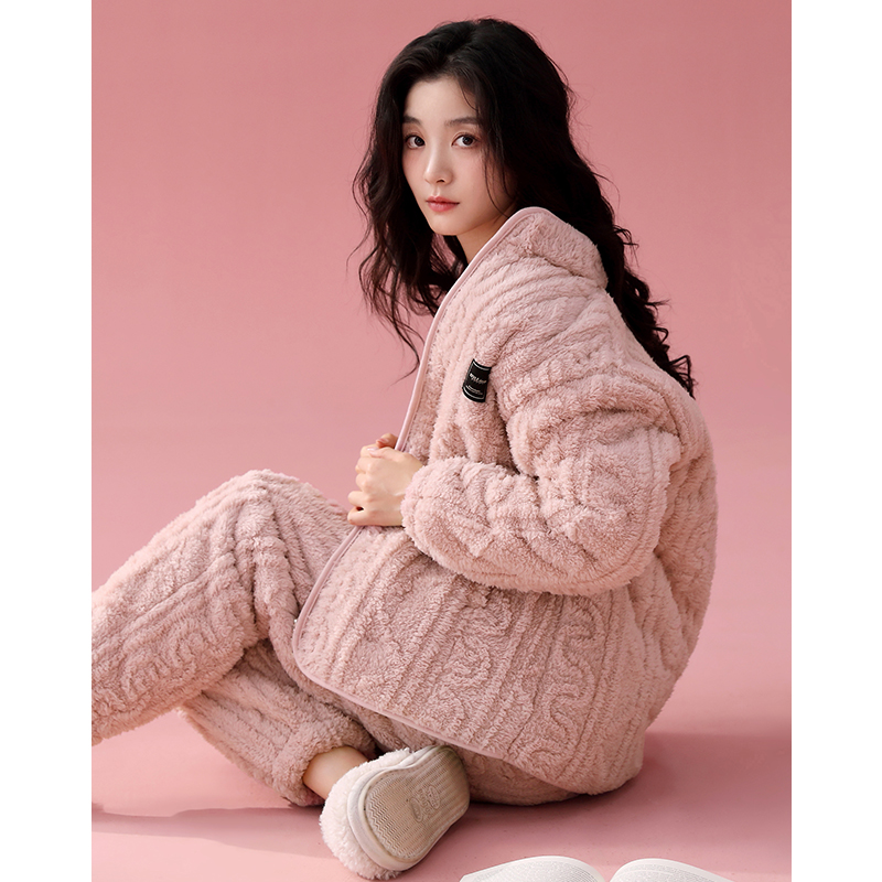 珊瑚绒夹棉睡衣女冬三层加厚粉色