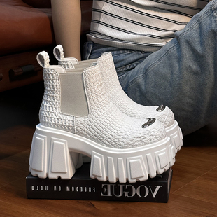 英伦风厚底粗跟短靴小个子增高切尔西靴 10cm高跟马丁靴女2025新款