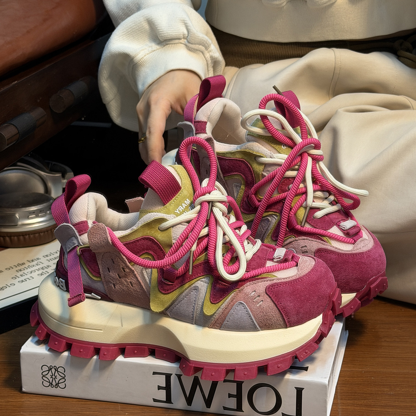 磨砂真皮系带松糕厚底老爹鞋女2026新款百搭小个子增高休闲运动鞋