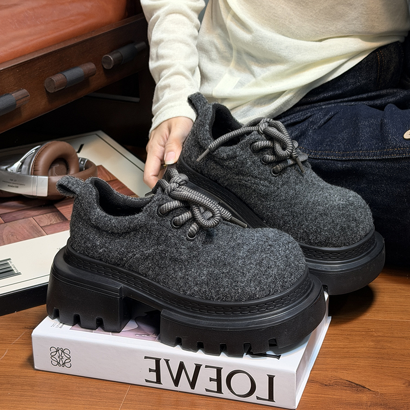 欧货系带松糕厚底毛毛鞋女乐福鞋