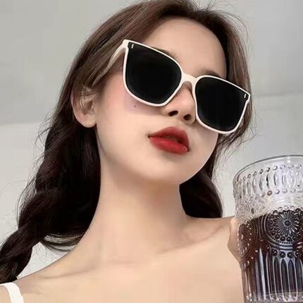 2024新款奶白色墨镜女夏圆脸韩版潮大框太阳镜大脸防紫外线海边男