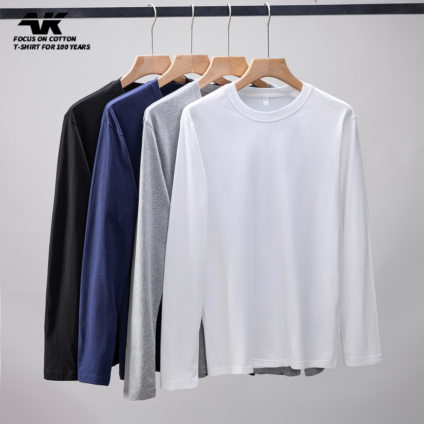 2025新款简约纯色长袖T恤男士圆领休闲纯棉宽松打底衫内搭上衣服