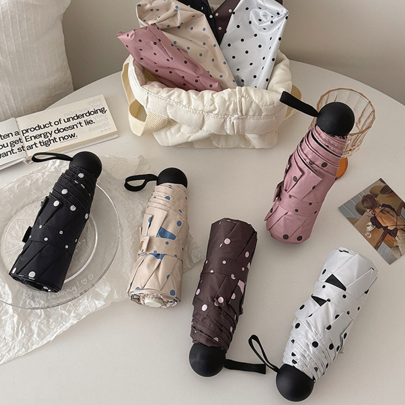 蕉美耐用韩系小波点便携雨伞小清新晴雨两用胶囊太阳伞黑胶遮阳伞