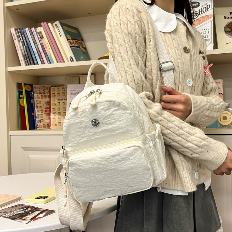 春游糖果色双肩包小清新休闲包旅行出行女包韩版登山包电脑包书包