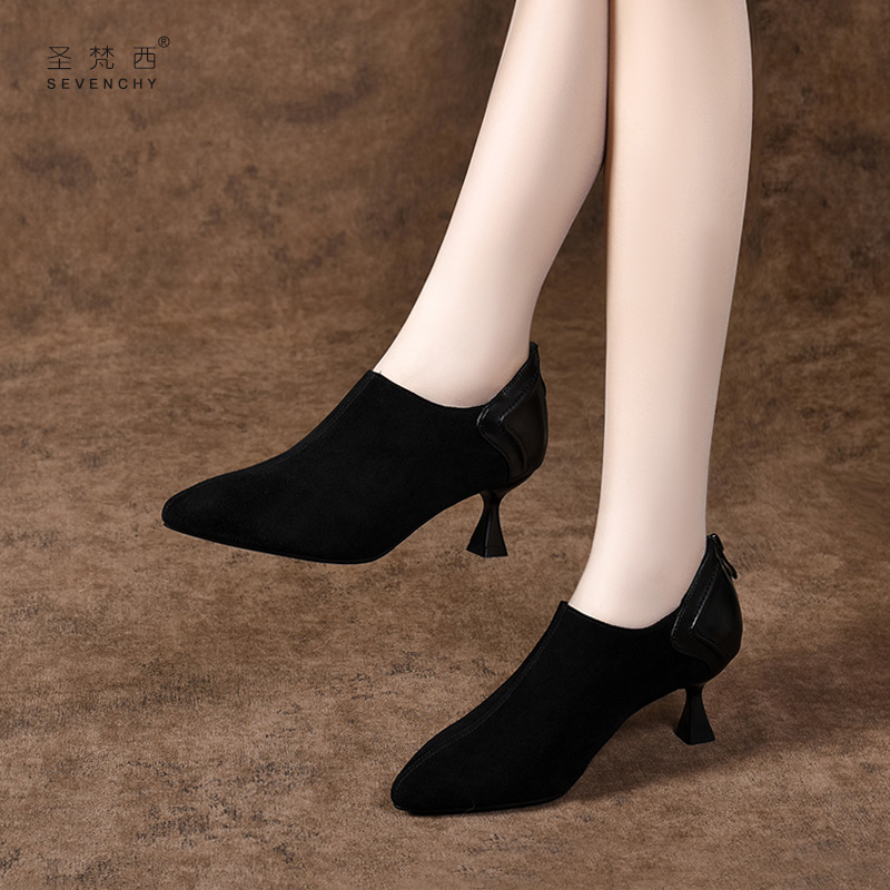 圣梵西优雅细跟磨砂深口高跟鞋