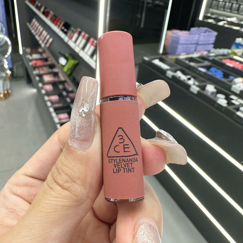 新品3ce的水雾丝绒唇釉奶茶橘色1.5g哑光雾面小样唇泥口红不沾杯