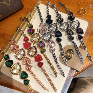 正品彩色时尚高级感女士手表不规则设计轻奢小众手链表女2025新款