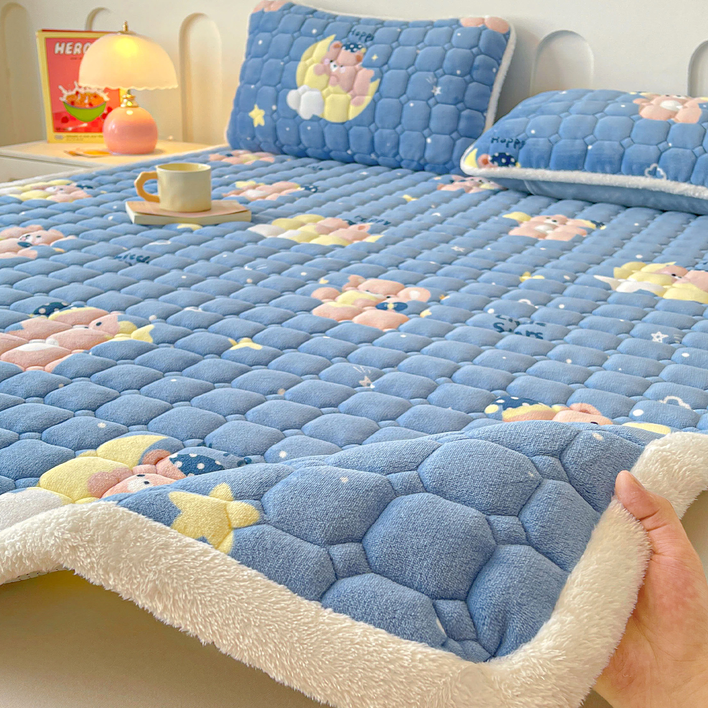 A类牛奶绒床垫软垫家用毛毯褥子