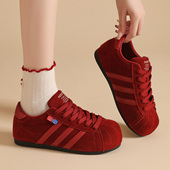 女2025秋季 爆款 隐形内增高女鞋 复古百搭红色德训鞋 4CM软底阿甘鞋