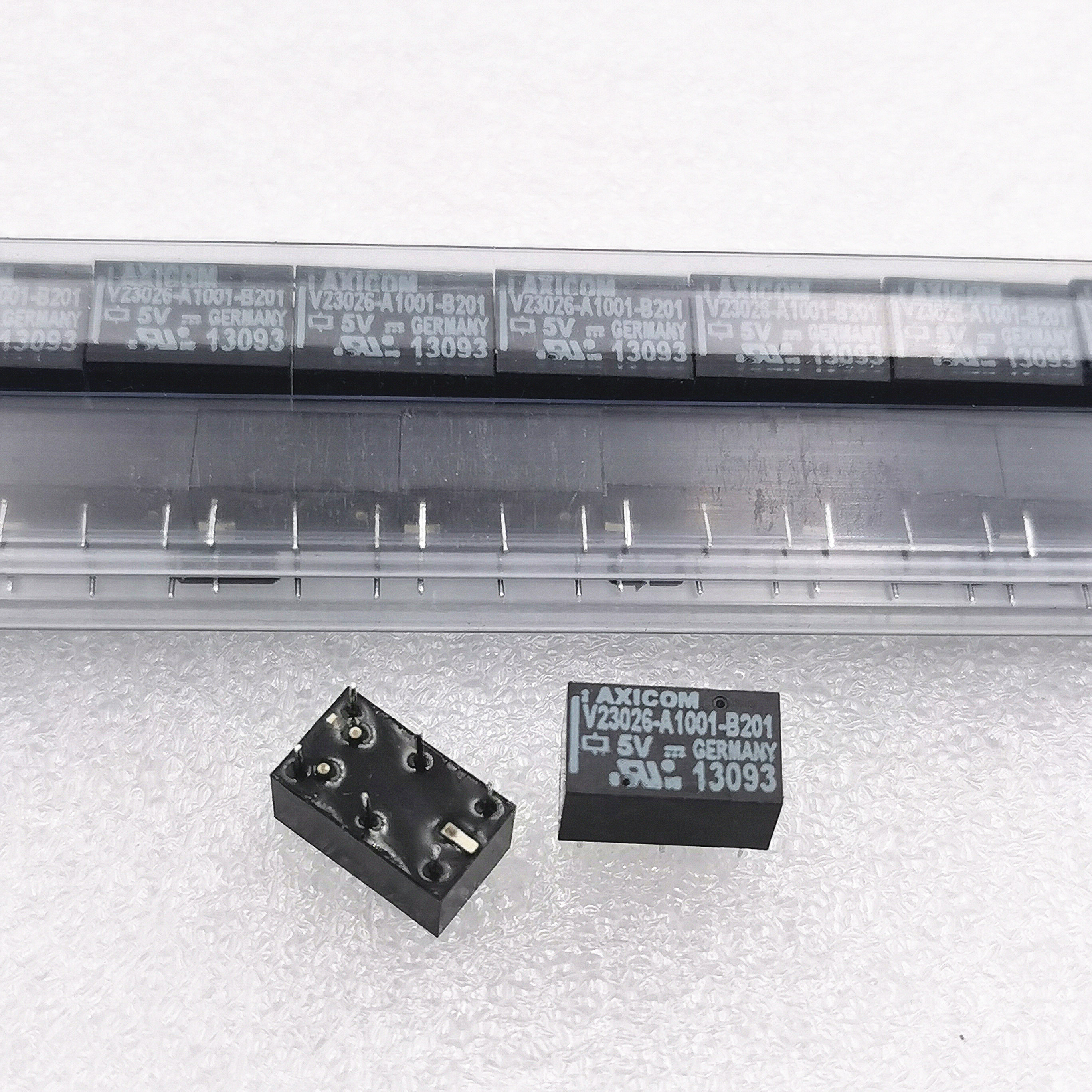 AXICOM继电器 V23026-A1001-B201 5VDC 5V 全新原装正品 直插6脚