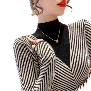 半高领条纹毛衣女打底衫黑白2022年新款秋冬爆款修身显瘦内搭上衣