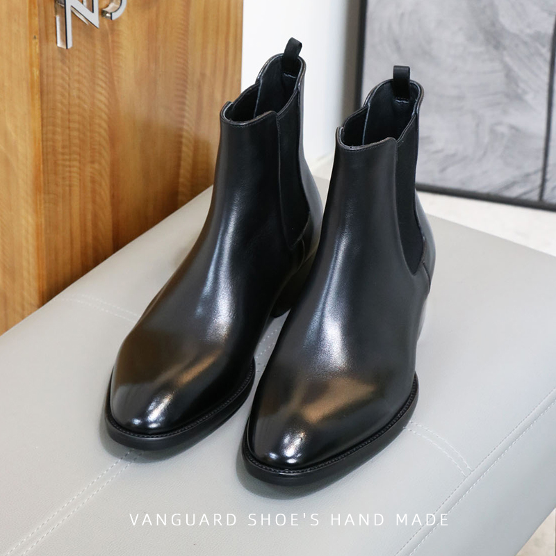 圣尼约德真皮尖头切尔西靴