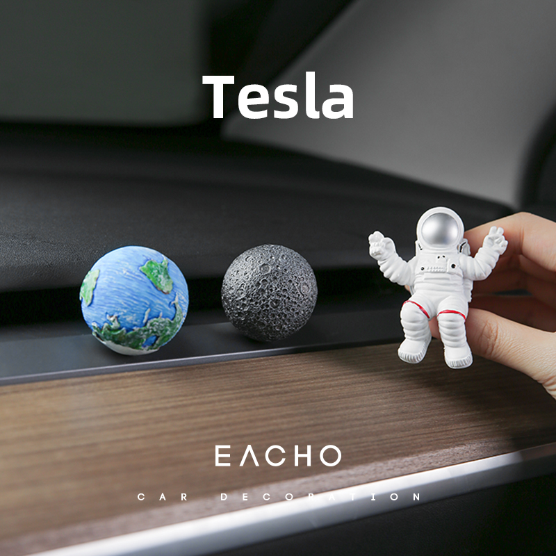 空调出风口装饰太空人星球香薰香水摆件可爱网红车载淡香氛