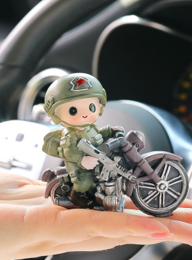 特种兵汽车摆件车内装饰品军人公仔2022网红车载中控台上男士高档