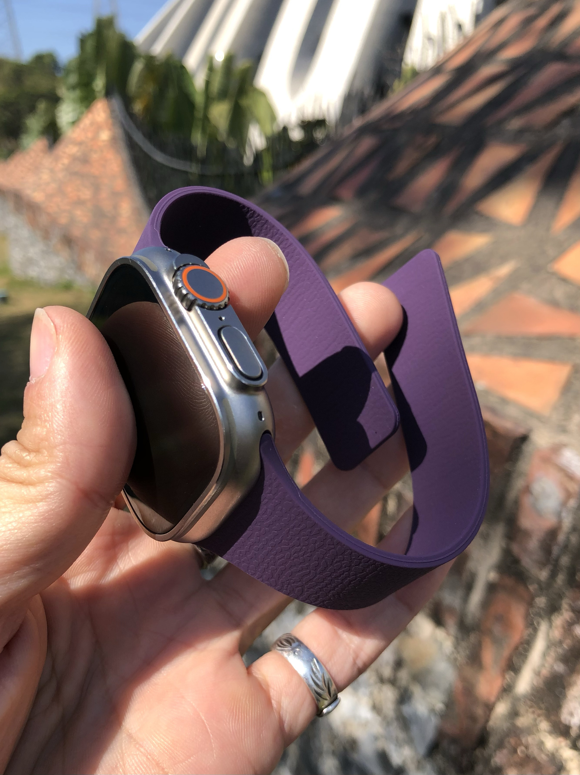 卡客风暴新款适用苹果applewatch手表带ultra磁吸硅胶s10荔枝纹98