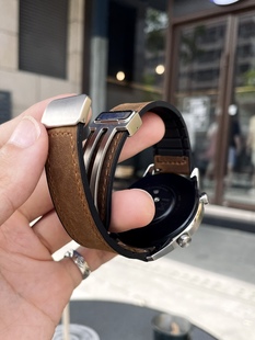 卡客风暴适用华为手表gt2表带GT3pro疯马皮watch34磁吸扣GT5小米