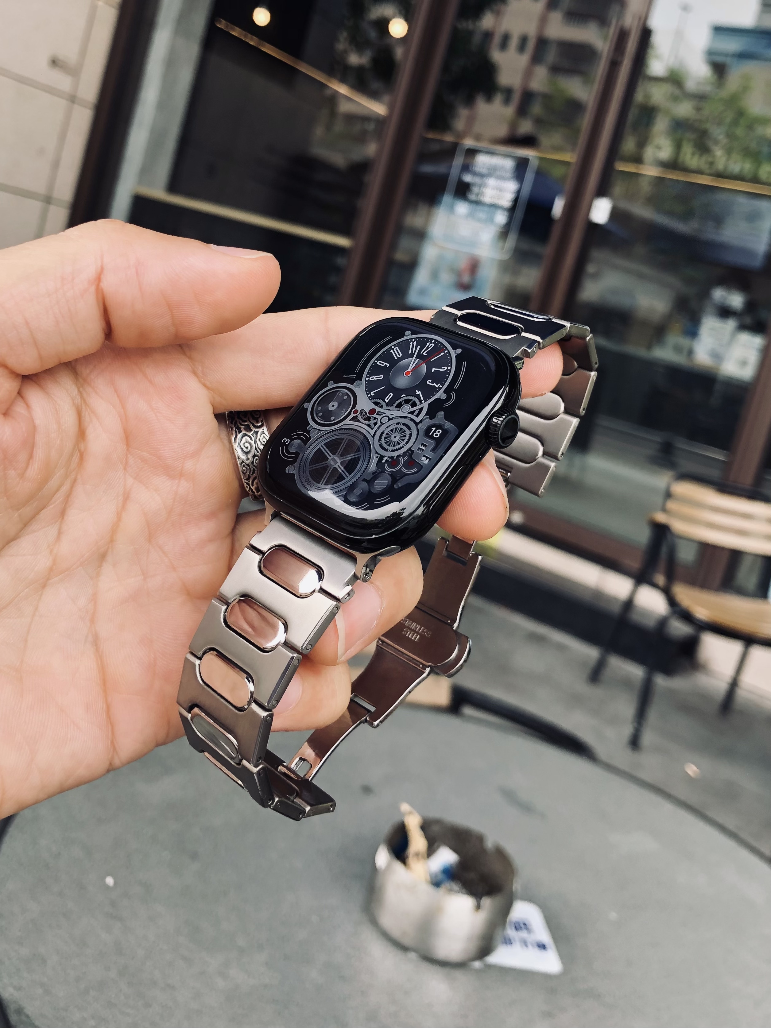 卡客风暴 跑道圆钛合金适用苹果applewatch手表表带s11金属10 987